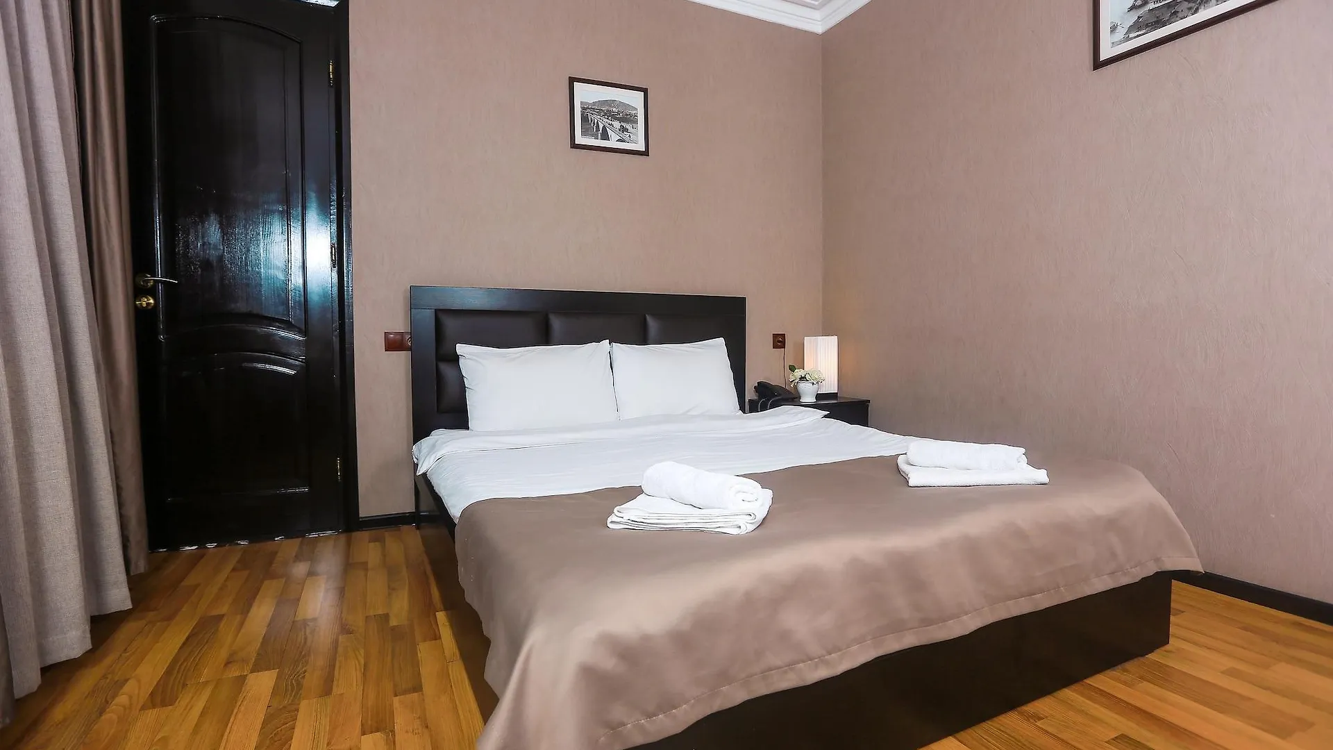 Hotel New Metekhi 트빌리시