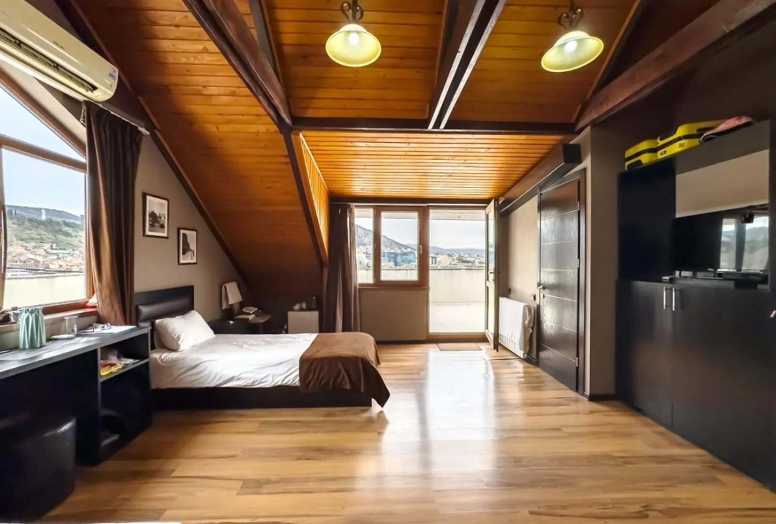 ***  Hotel New Metekhi Tbilisi Gruzja